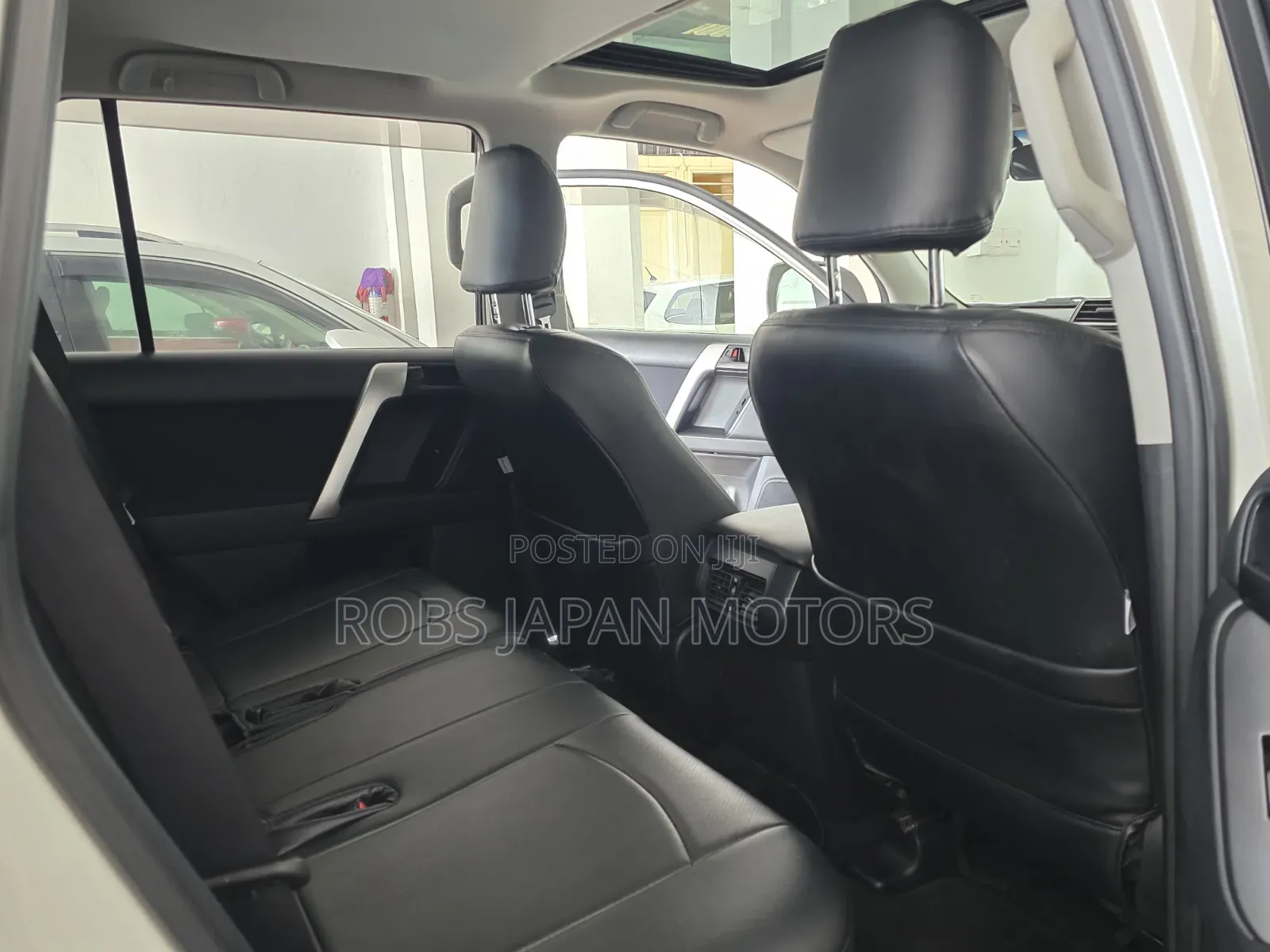 Toyota Land Cruiser Prado 2.7 2019 Pearl