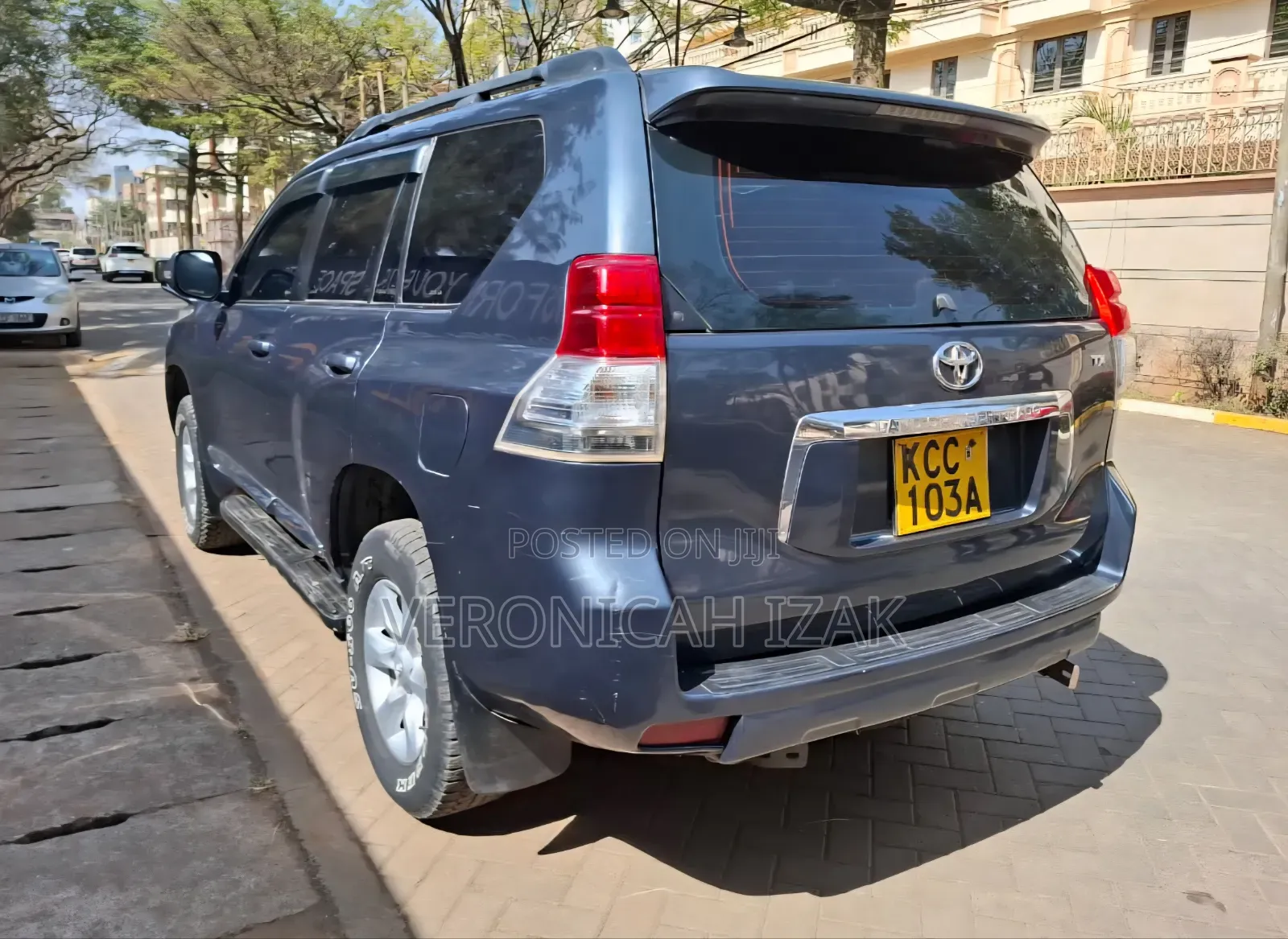 Toyota Land Cruiser Prado 2009 Black
