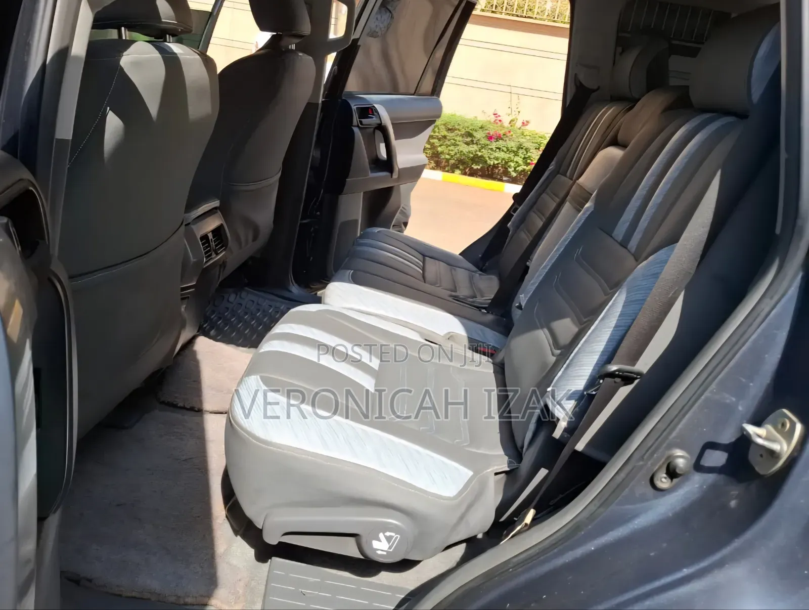 Toyota Land Cruiser Prado 2009 Black
