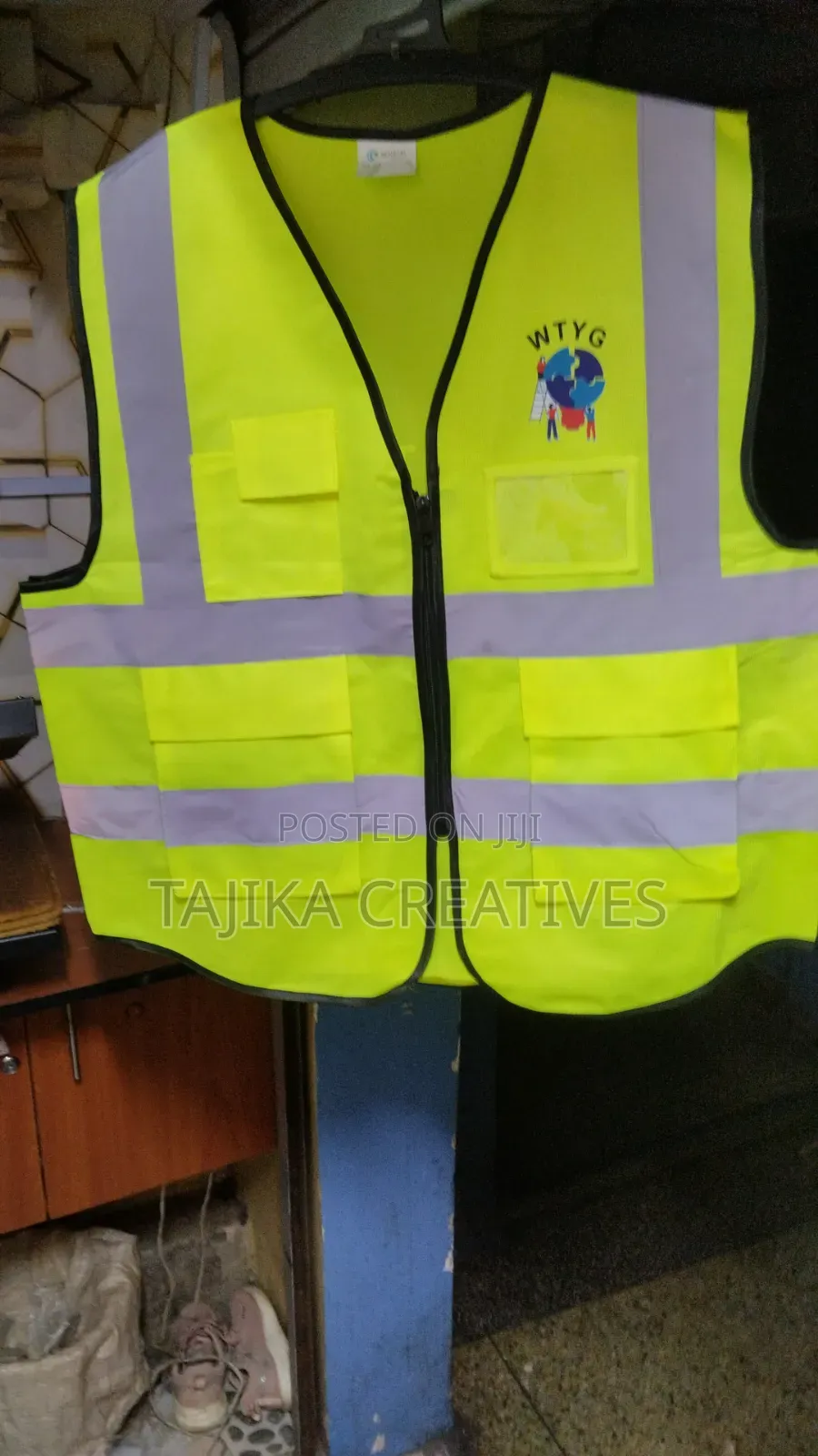Branded Reflectors With Pockets