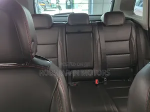 Volkswagen Tiguan 2.0T SE AWD 4MOTION 2019 Pearl