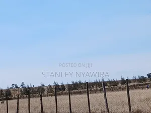 14 Acreas Touches Tarmac and River Along Nanyuki Nyeri Highway