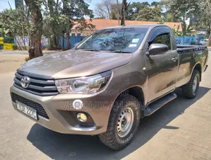 Toyota Hilux 2018 Brown