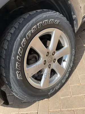 Toyota Vanguard 2008 Gray