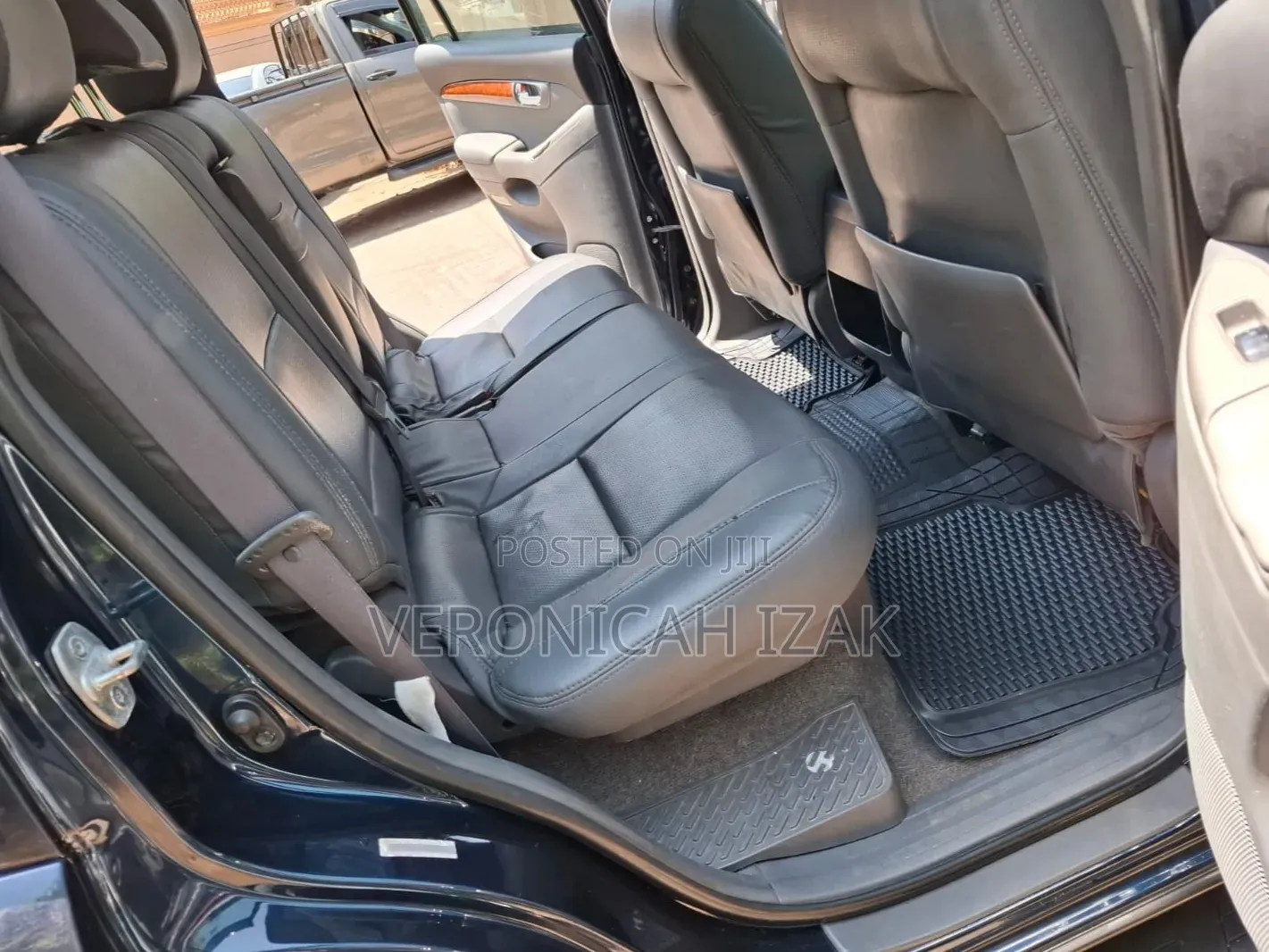 Toyota Land Cruiser Prado 2006 Black