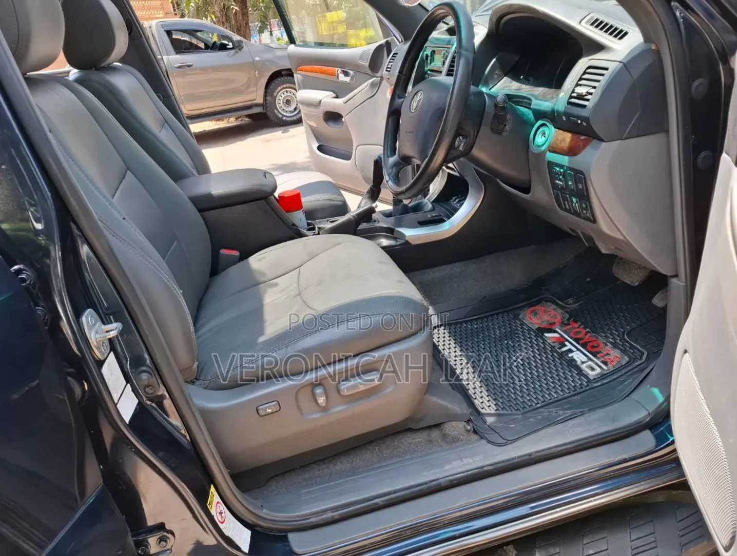 Toyota Land Cruiser Prado 2006 Black