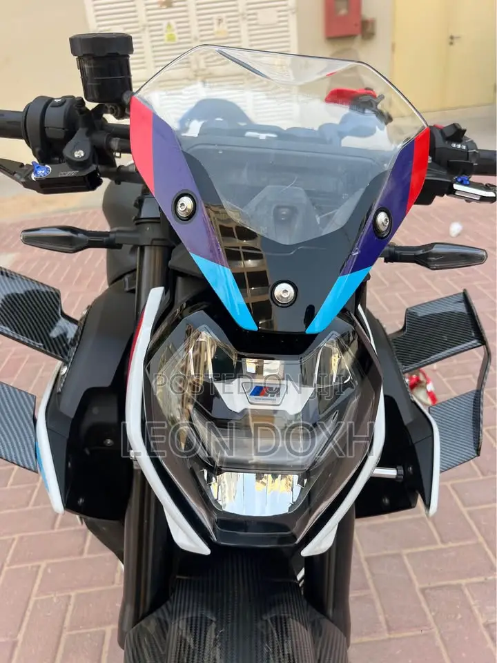 BMW M 1000 R 2024 Black