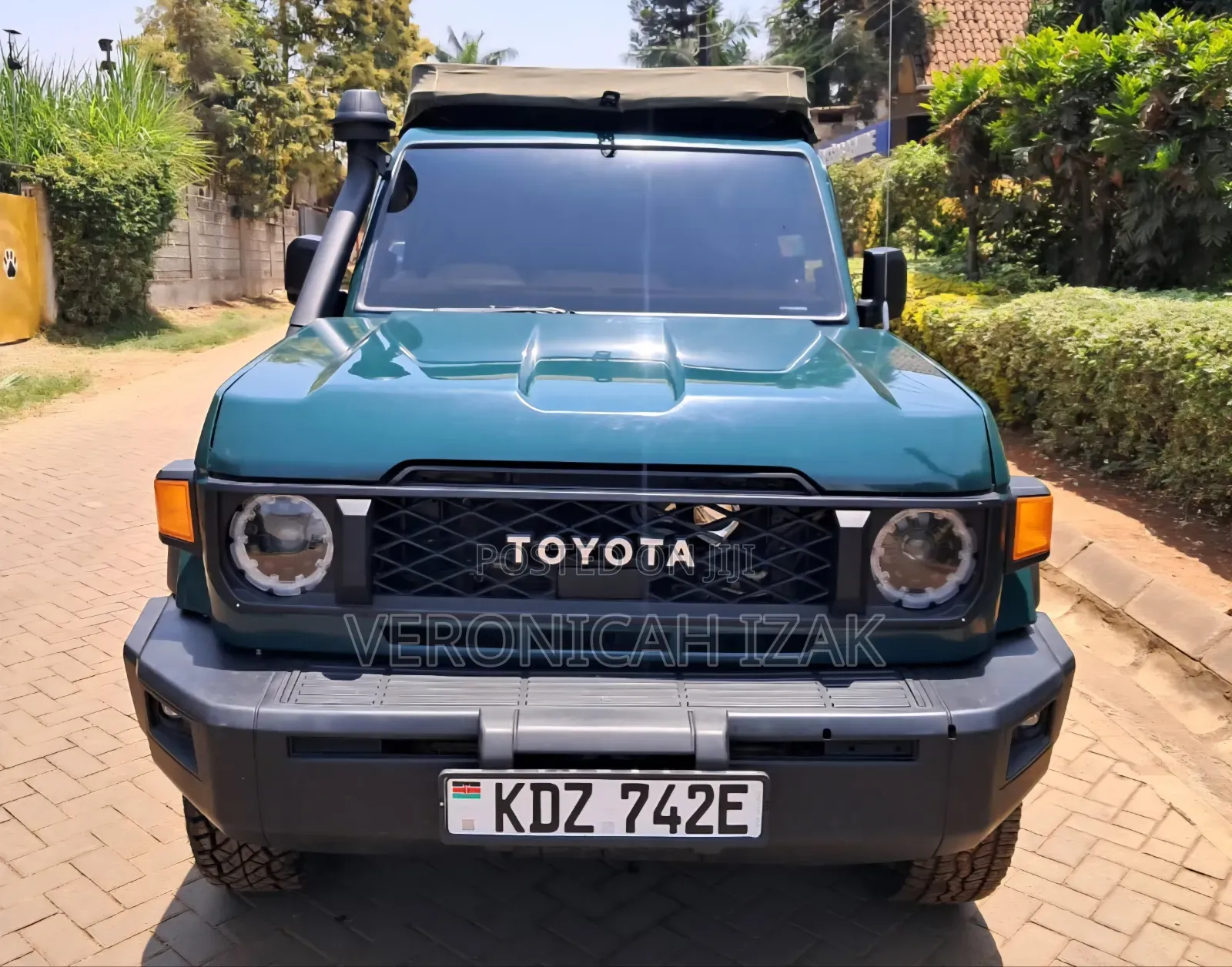 Toyota Land Cruiser 2014 Green