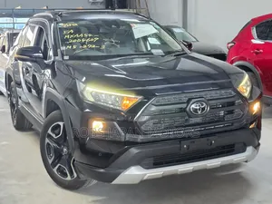 Toyota RAV4 Adventure AWD 2020 Matt Black
