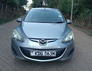 Mazda Demio 2014 Silver