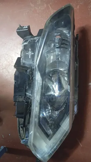 X-Trail Nt 32 2018 Non Xenon Headlight
