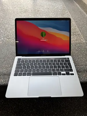 Laptop Apple MacBook Pro 2020 32GB Intel Core i7 SSD 512GB