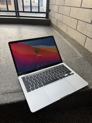 Laptop Apple MacBook Pro 2020 32GB Intel Core i7 SSD 512GB