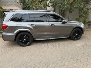 Mercedes-Benz GL-Class 2015 Silver