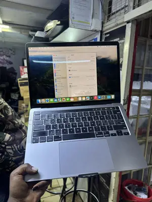 Laptop Apple MacBook Pro 2020 M1 8GB Apple M1 SSD 256GB