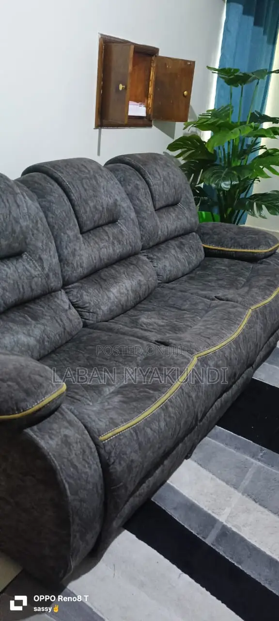 Sofa Set. 5 Seater