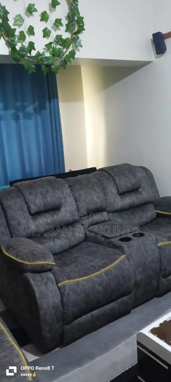 Sofa Set. 5 Seater