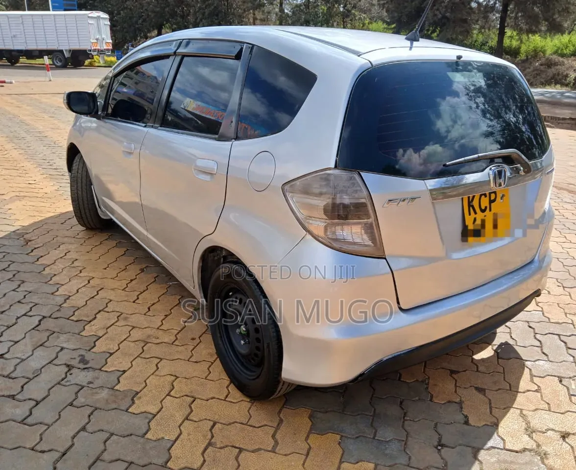 Honda Fit 2007 Silver
