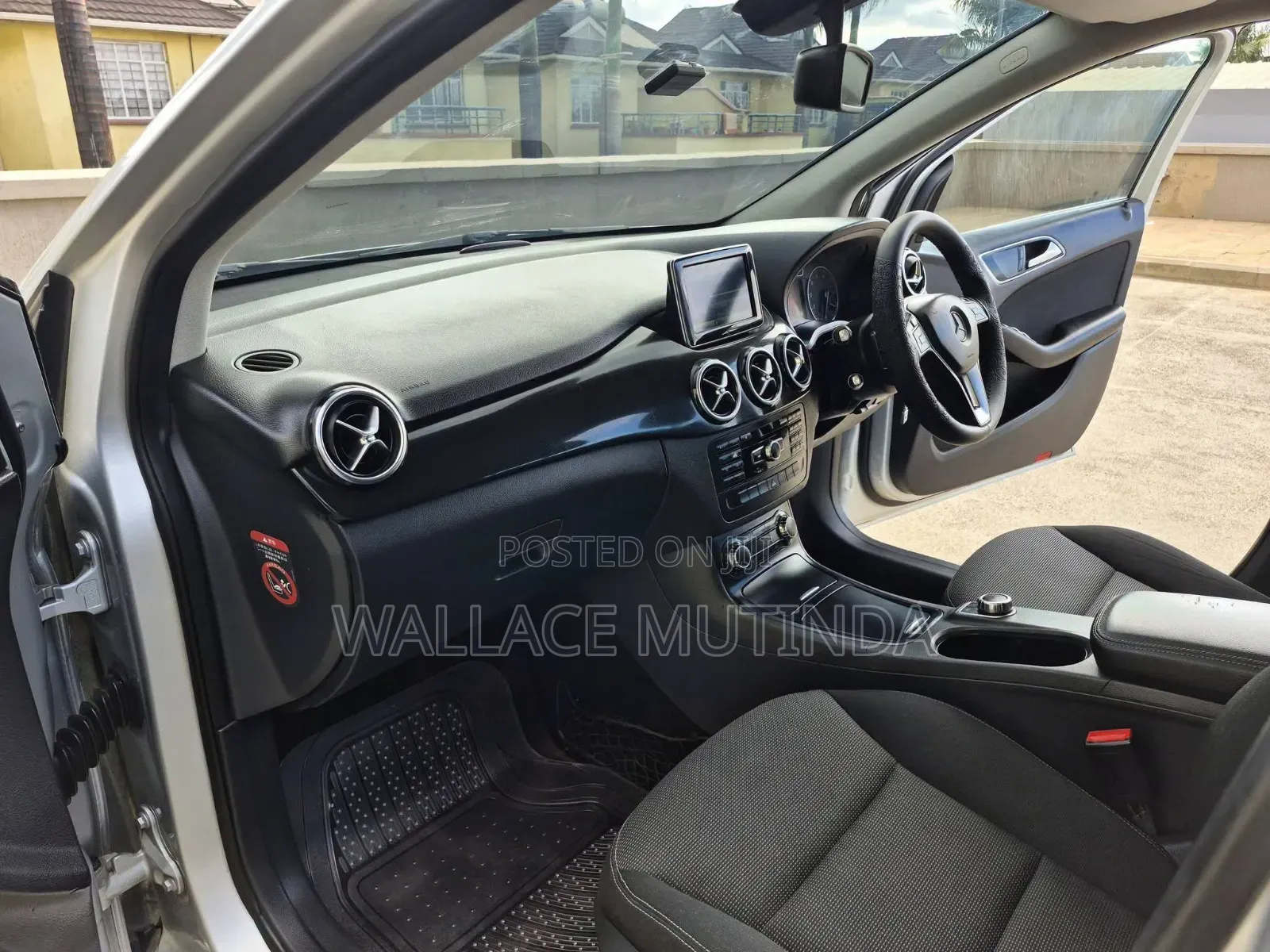 Mercedes-Benz B-Class B180 Petrol 2014 Silver