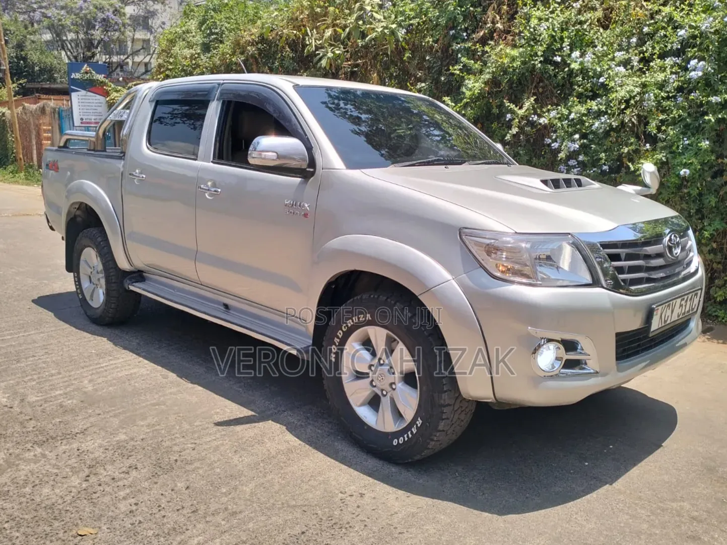 Toyota Hilux 2013 Silver