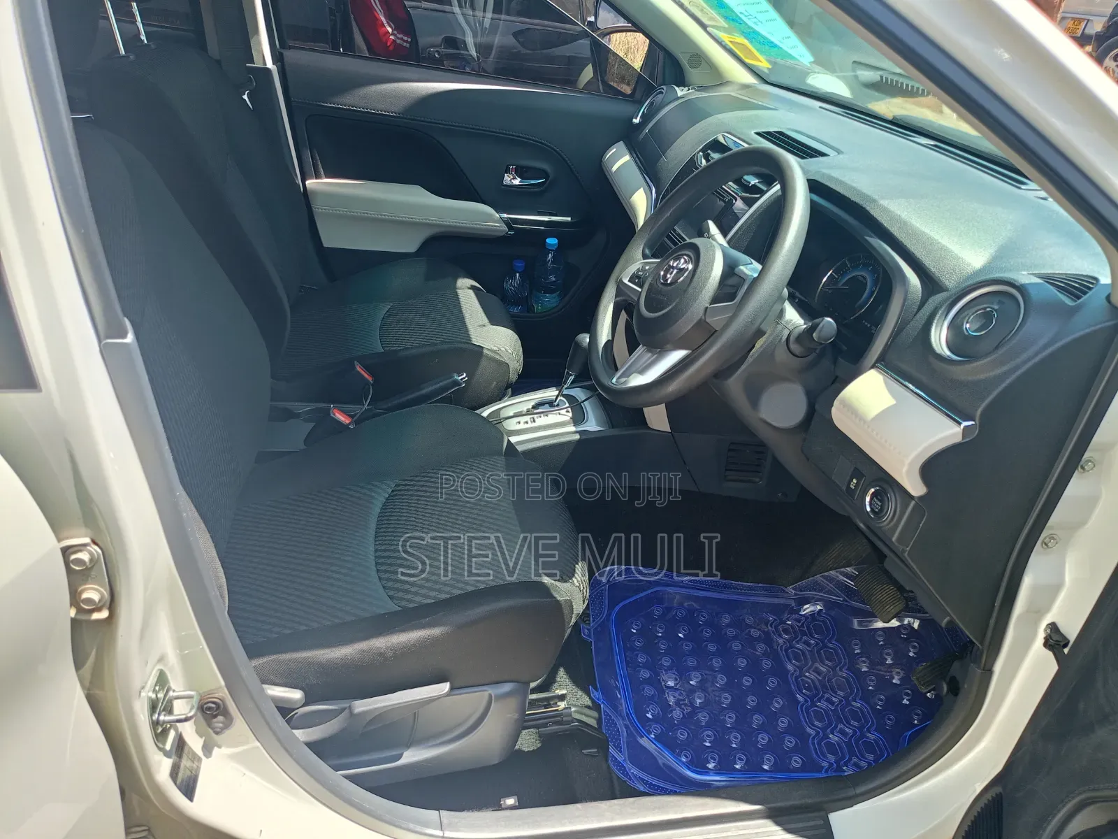 Toyota Rush 1.5 AWD 2018 White