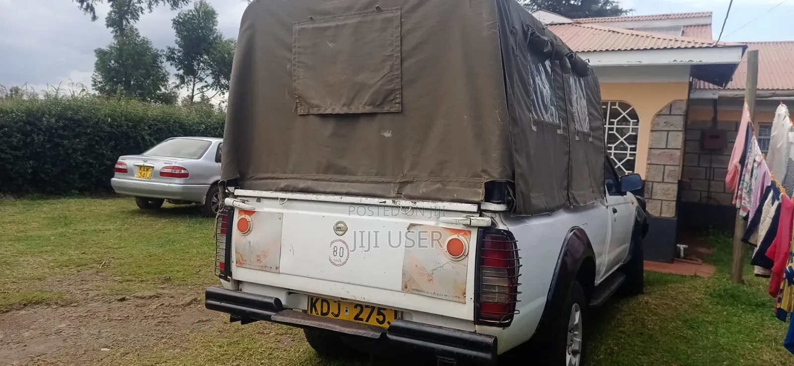 Nissan Pick-Up 2016 White