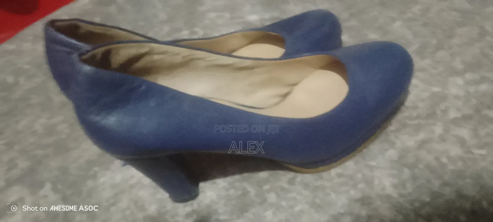 Elegance in Royal Blue 