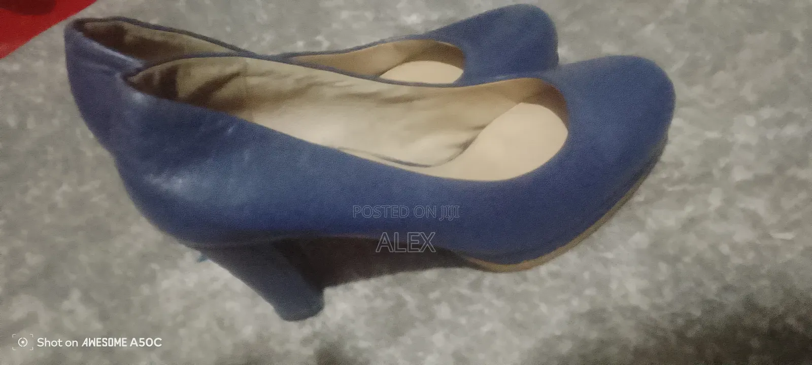 Elegance in Royal Blue 