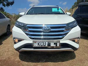 Toyota Rush 1.5 AWD 2018 White
