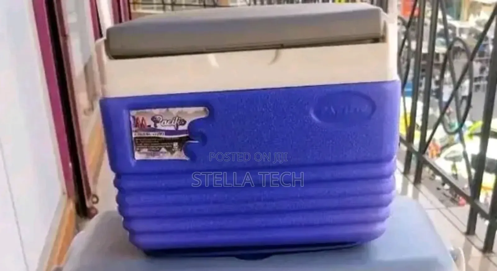4.5 Litres Pacific Cooler Box