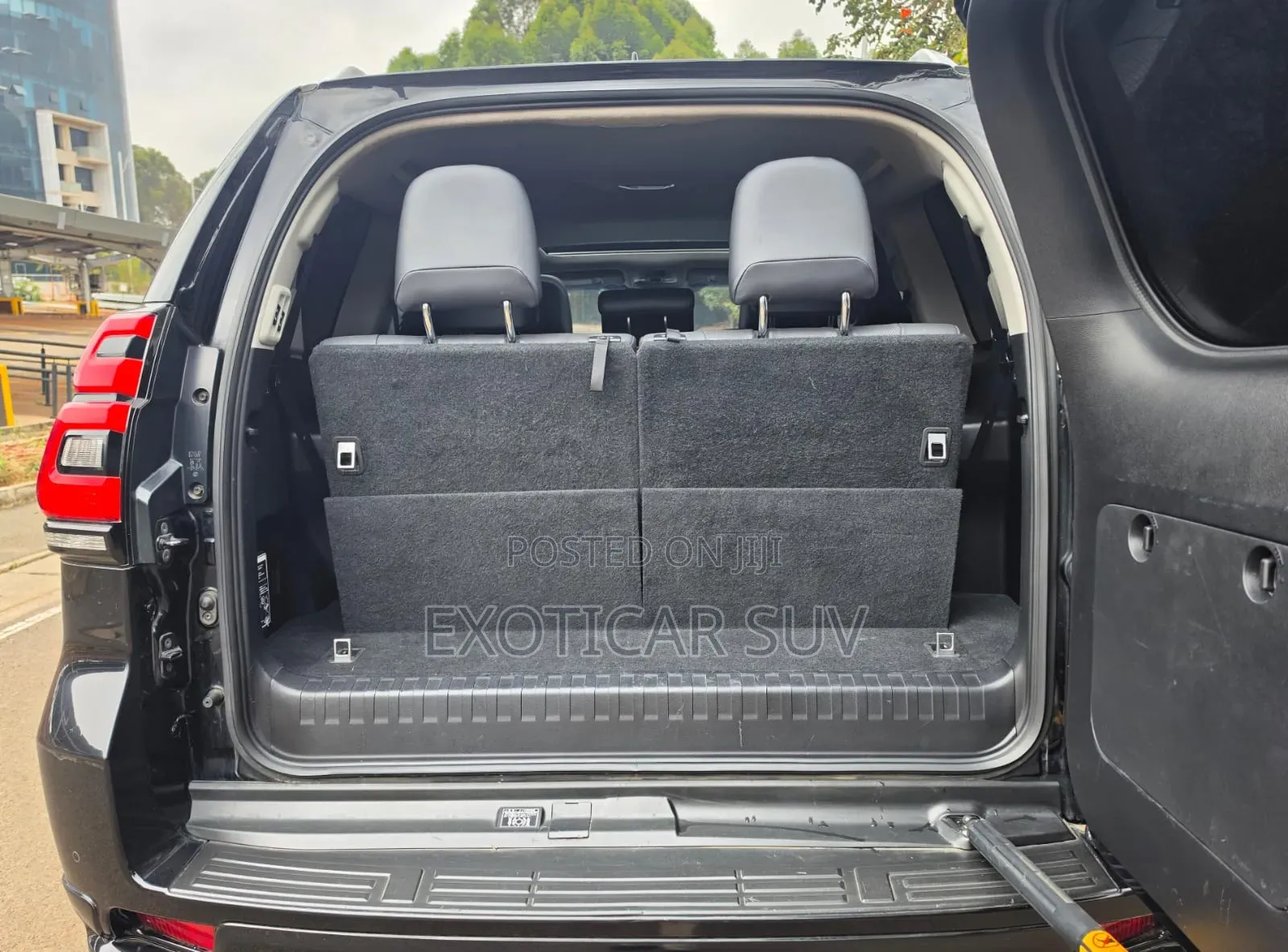 Toyota Land Cruiser Prado 2.8 2020 Black