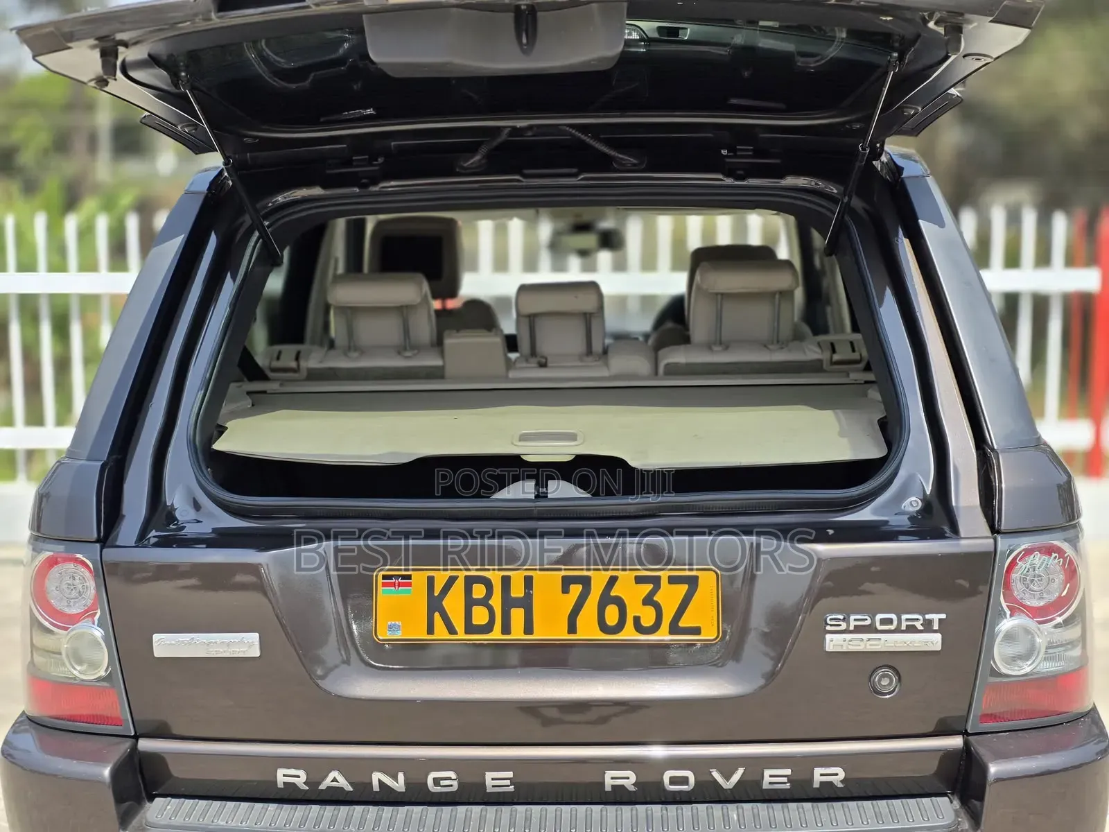 Land Rover Range Rover Sport 2009 Gray