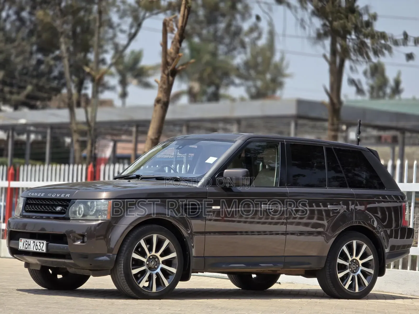 Land Rover Range Rover Sport 2009 Gray