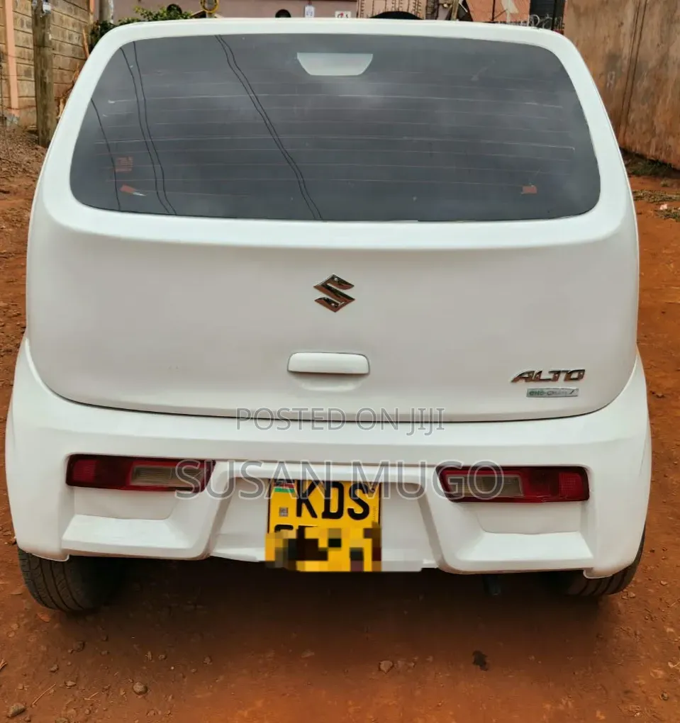 Suzuki Alto 2018 White