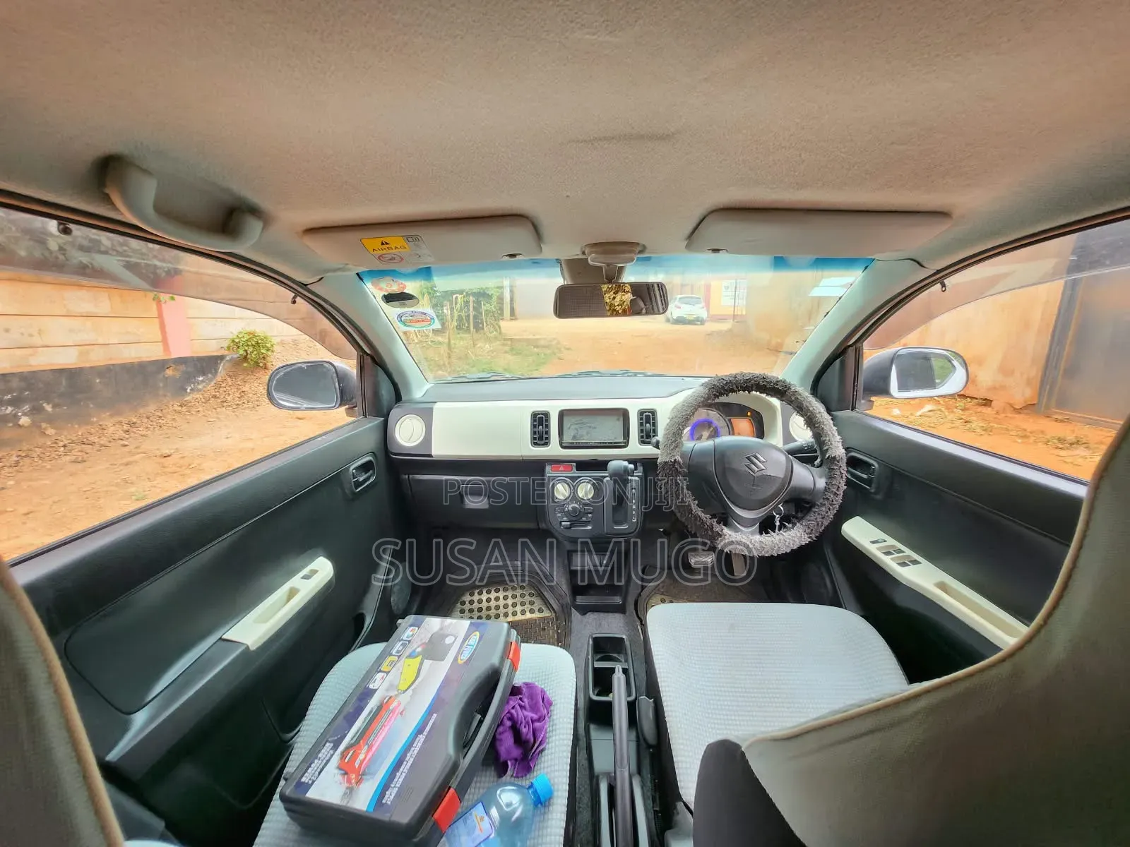 Suzuki Alto 2018 White