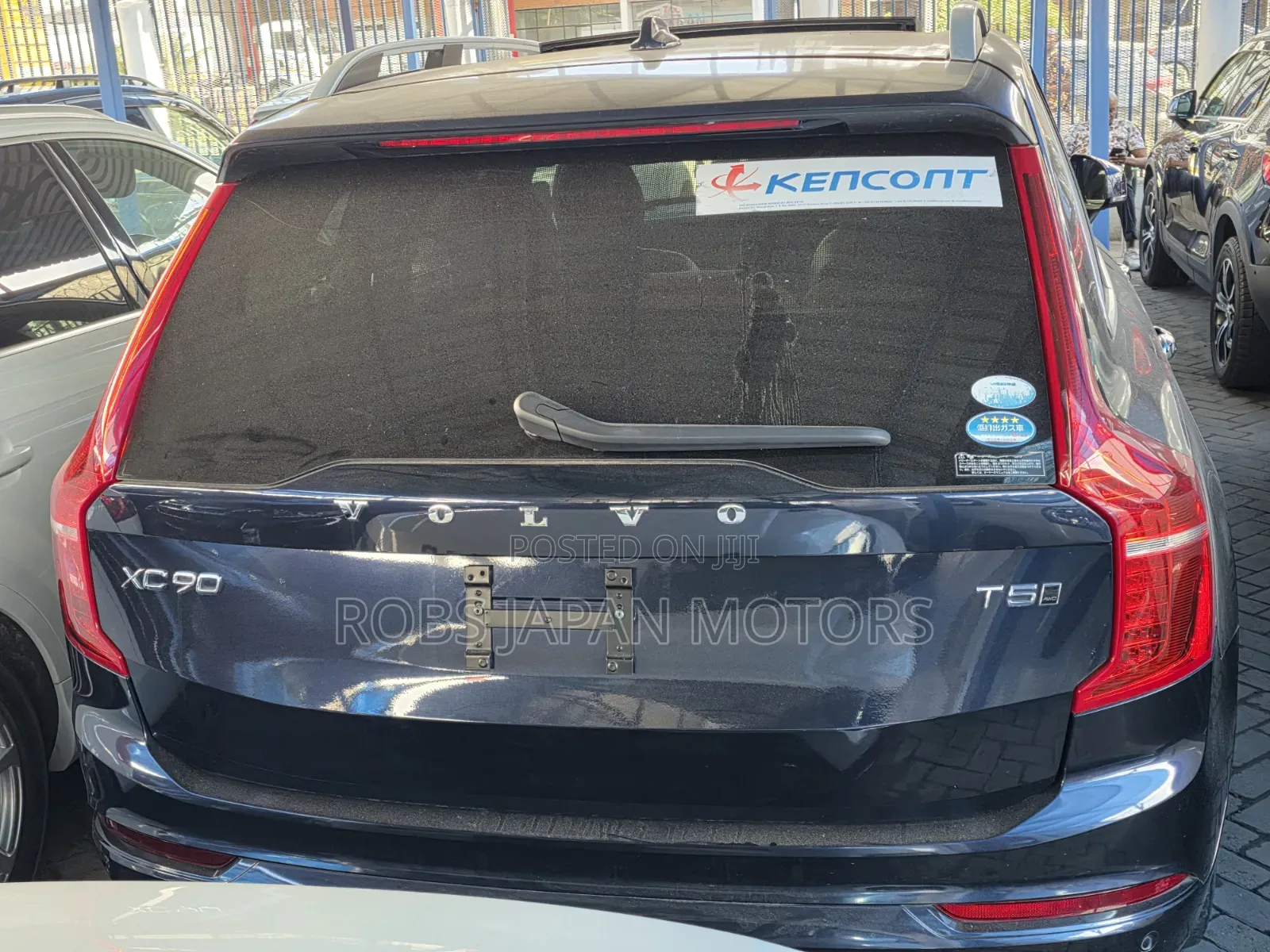 Volvo XC90 T5 Momentum AWD 2019 Blue