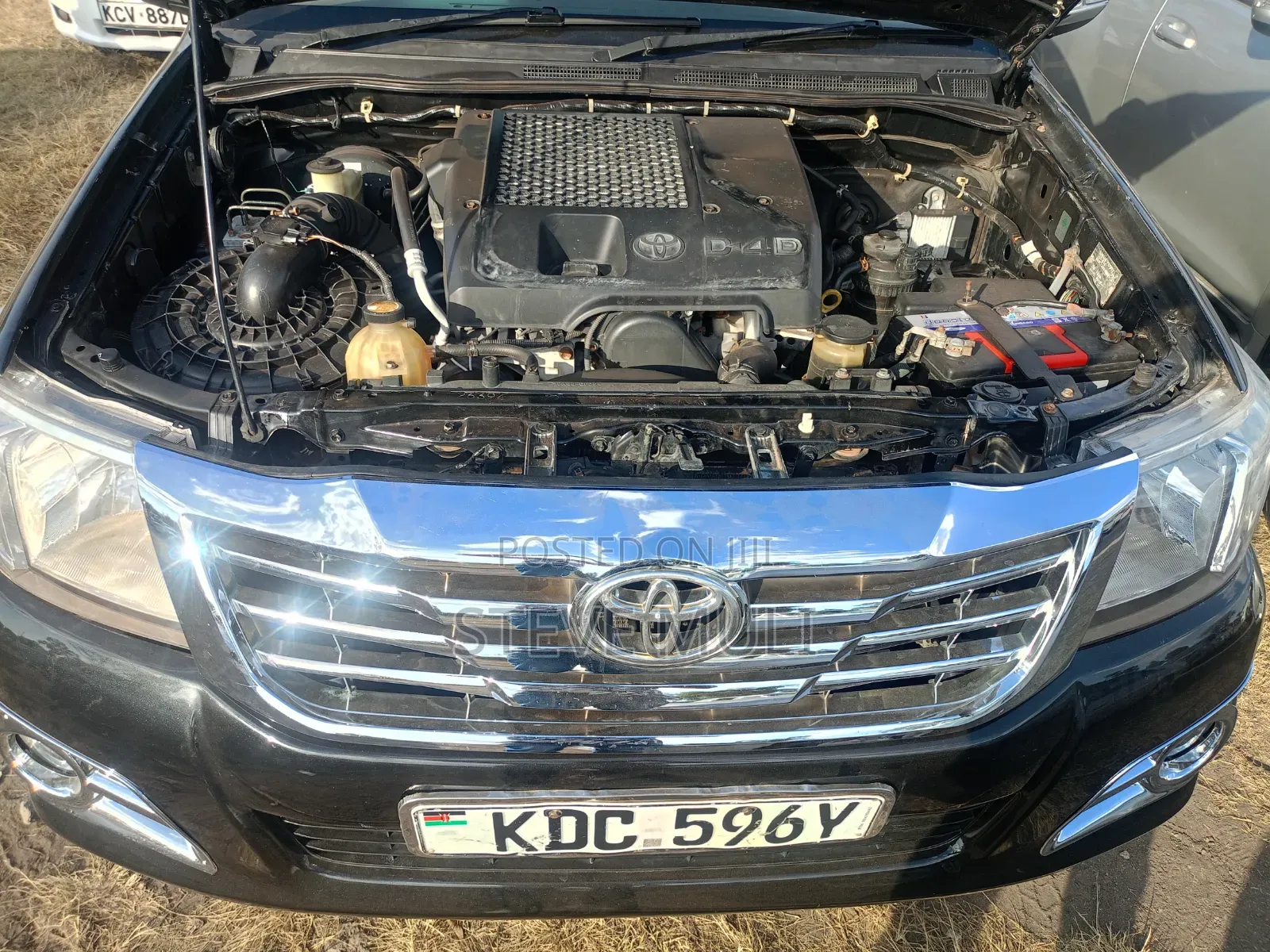 Toyota Hilux 2014 Black