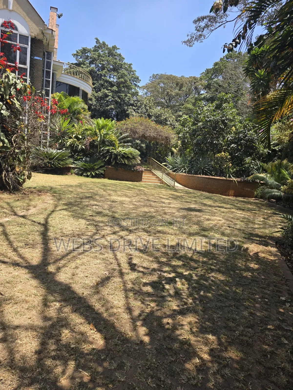 6bdrm Maisonette in Muthaiga Old for sale