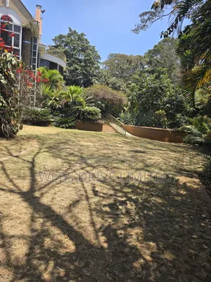 6bdrm Maisonette in Muthaiga Old for sale