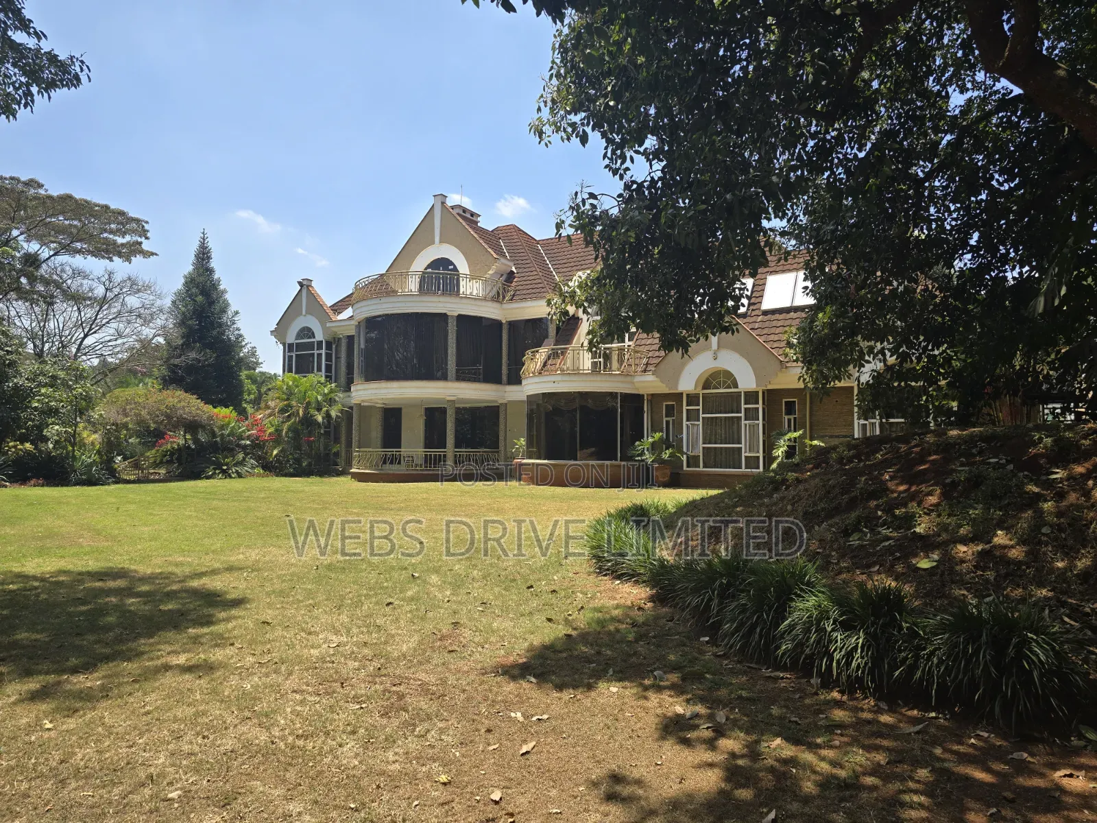 6bdrm Maisonette in Muthaiga Old for sale
