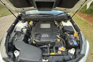 Subaru Outback 2018 White