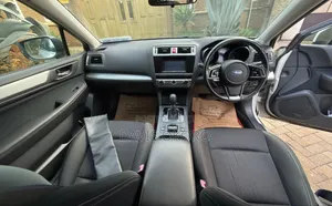 Subaru Outback 2018 White