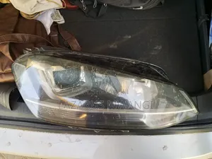 Vw Mk 7 Right Headlight