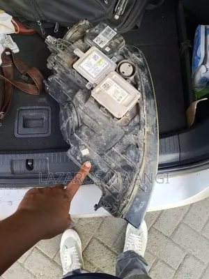 Vw Mk 7 Right Headlight
