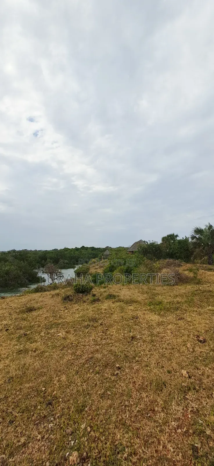 For Sale 400 Acres Land Funzi Island