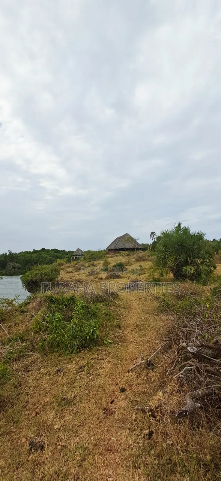 For Sale 400 Acres Land Funzi Island