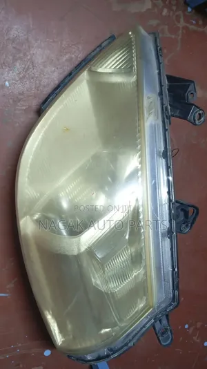 Nissan Tiida 2005 Non Xenon Headlight