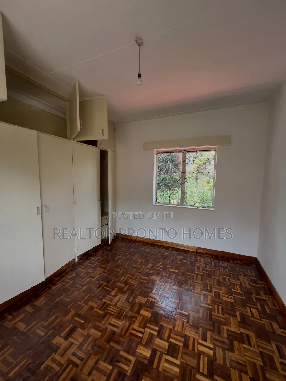 4bdrm Bungalow in Lavington, Muthangari for rent