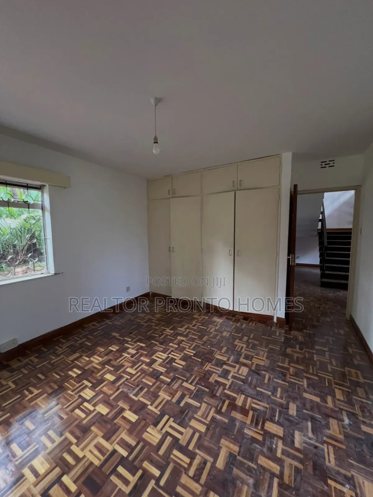 4bdrm Bungalow in Lavington, Muthangari for rent