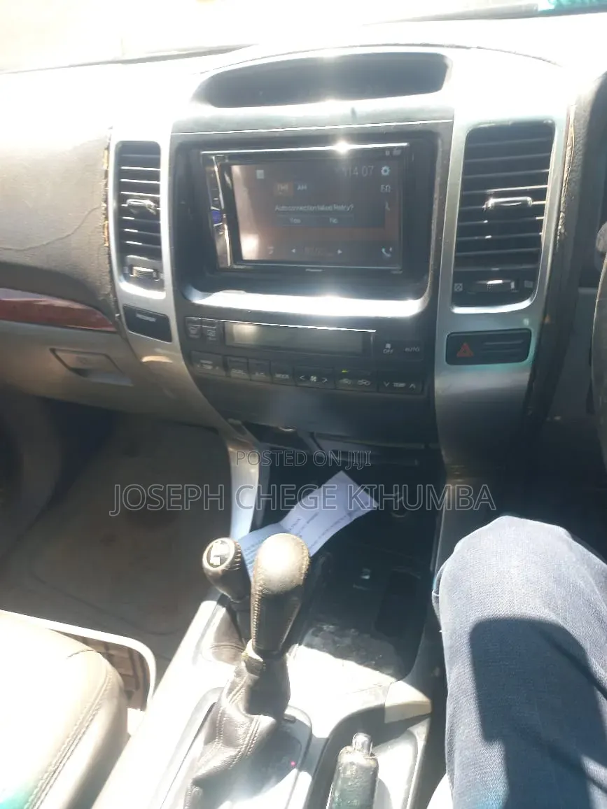 Toyota Land Cruiser Prado 2007 Green